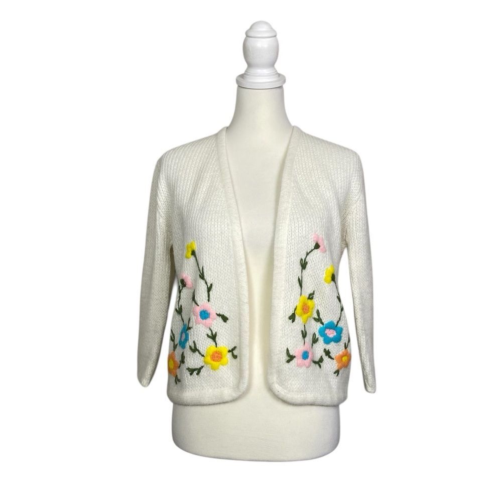 Vintage Kirby of Miami Floral Embroidered Cardigan Knit Sweater Cottagecore Boho